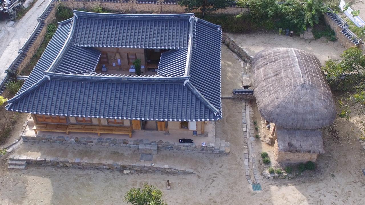 ชูกฮอน เทรดิชั่นนอล เฮาส์ Guest House อันดง ภายนอก รูปภาพ