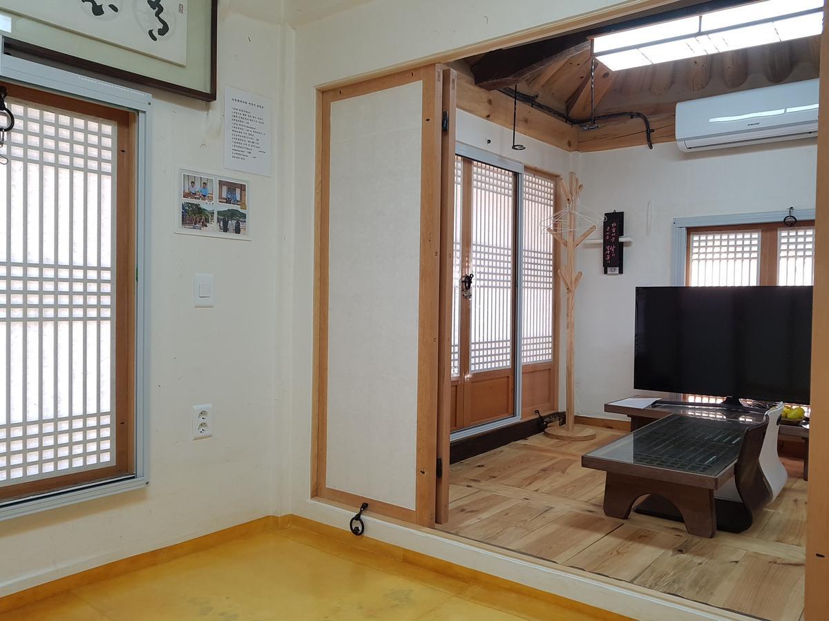 ชูกฮอน เทรดิชั่นนอล เฮาส์ Guest House อันดง ภายนอก รูปภาพ