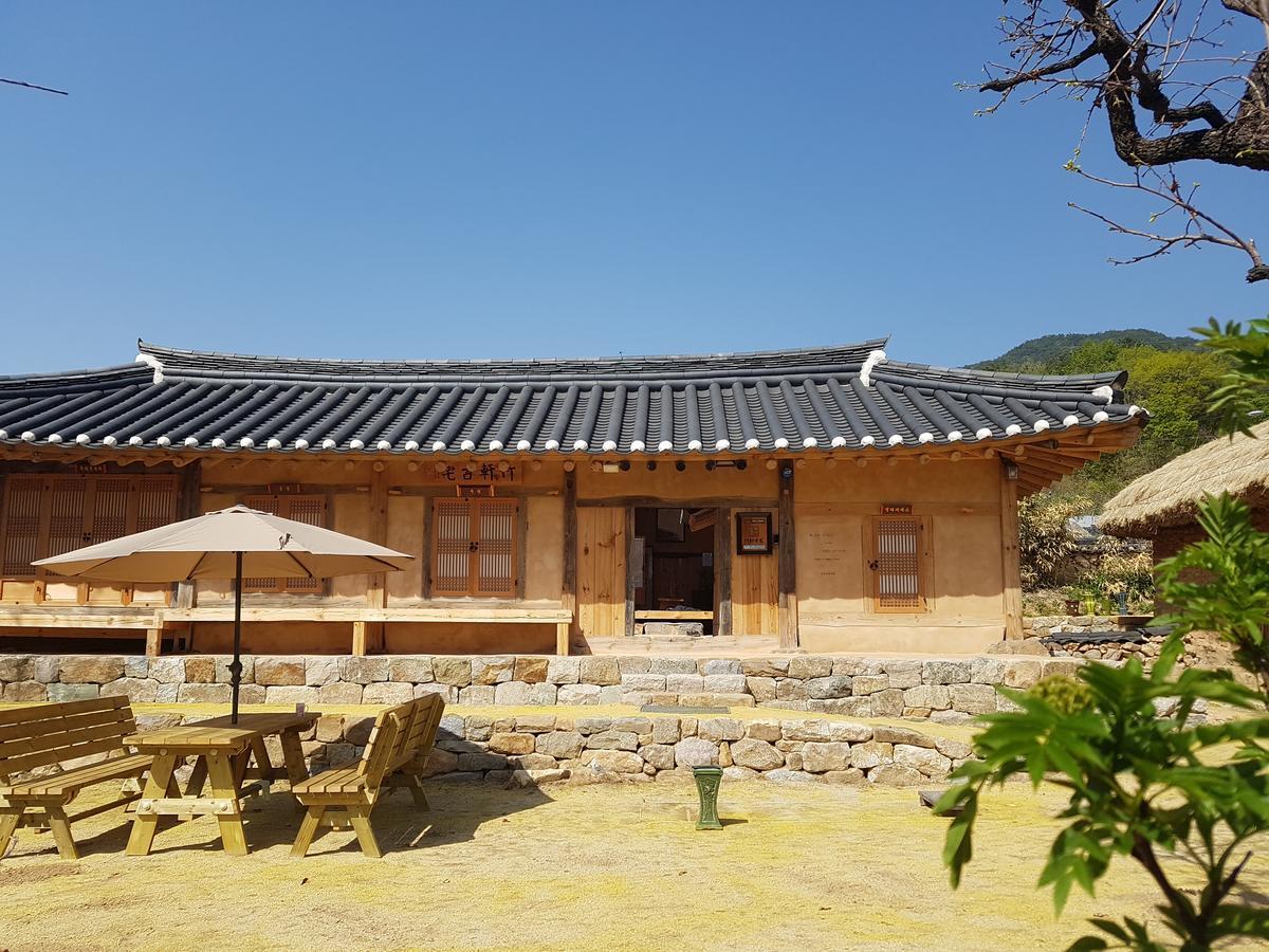 ชูกฮอน เทรดิชั่นนอล เฮาส์ Guest House อันดง ภายนอก รูปภาพ
